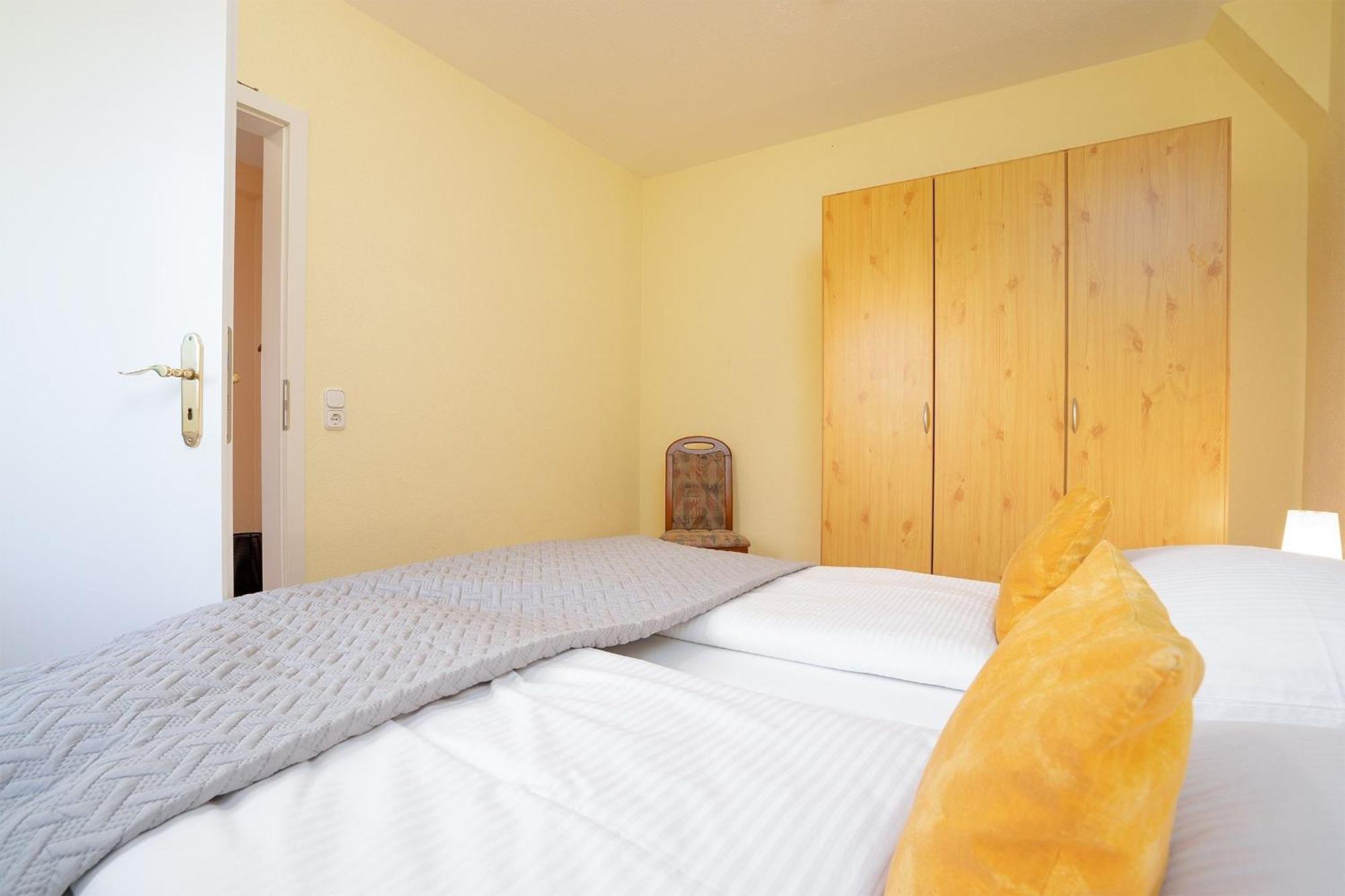 Haus Am Huegel Apartment Маленте Екстериор снимка